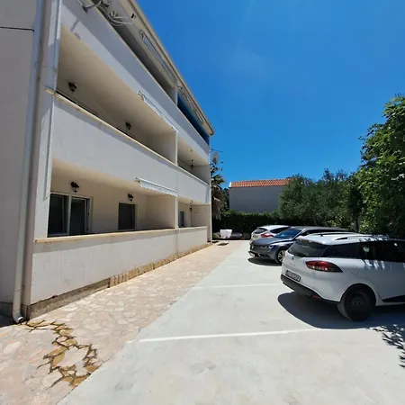 Apartmán Postonjski