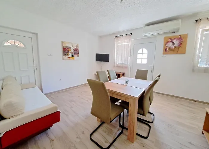 Postonjski Apartament Privlaka (Zadar)